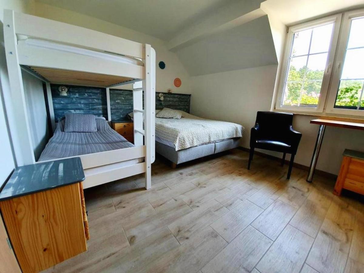 Dworek Akacja Uslugi Hotelarskie Janowiec Eksteriør billede